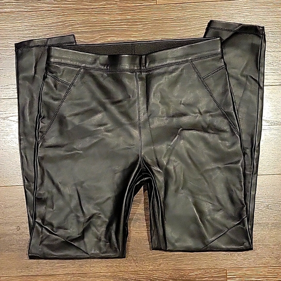 Free People Pants - ❤️ FREE PEOPLE VEGAN LEATHER HIGH RISE PULL ON SKINNY PANTS/LEGGINGS, 8 (29)